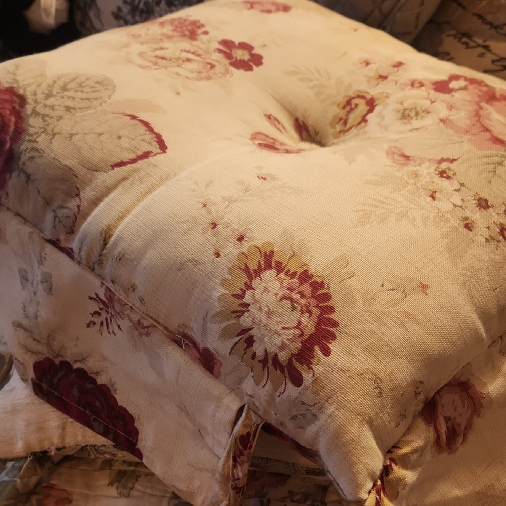 Waverly Floral Accent Pillow - Cream and Red